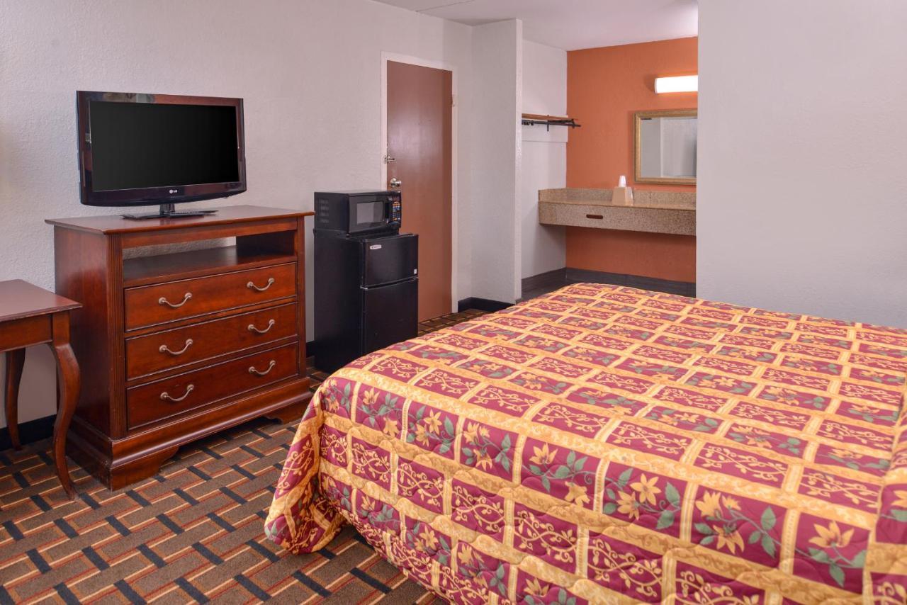 Americas Best Value Inn Richmond South Bellwood Luaran gambar